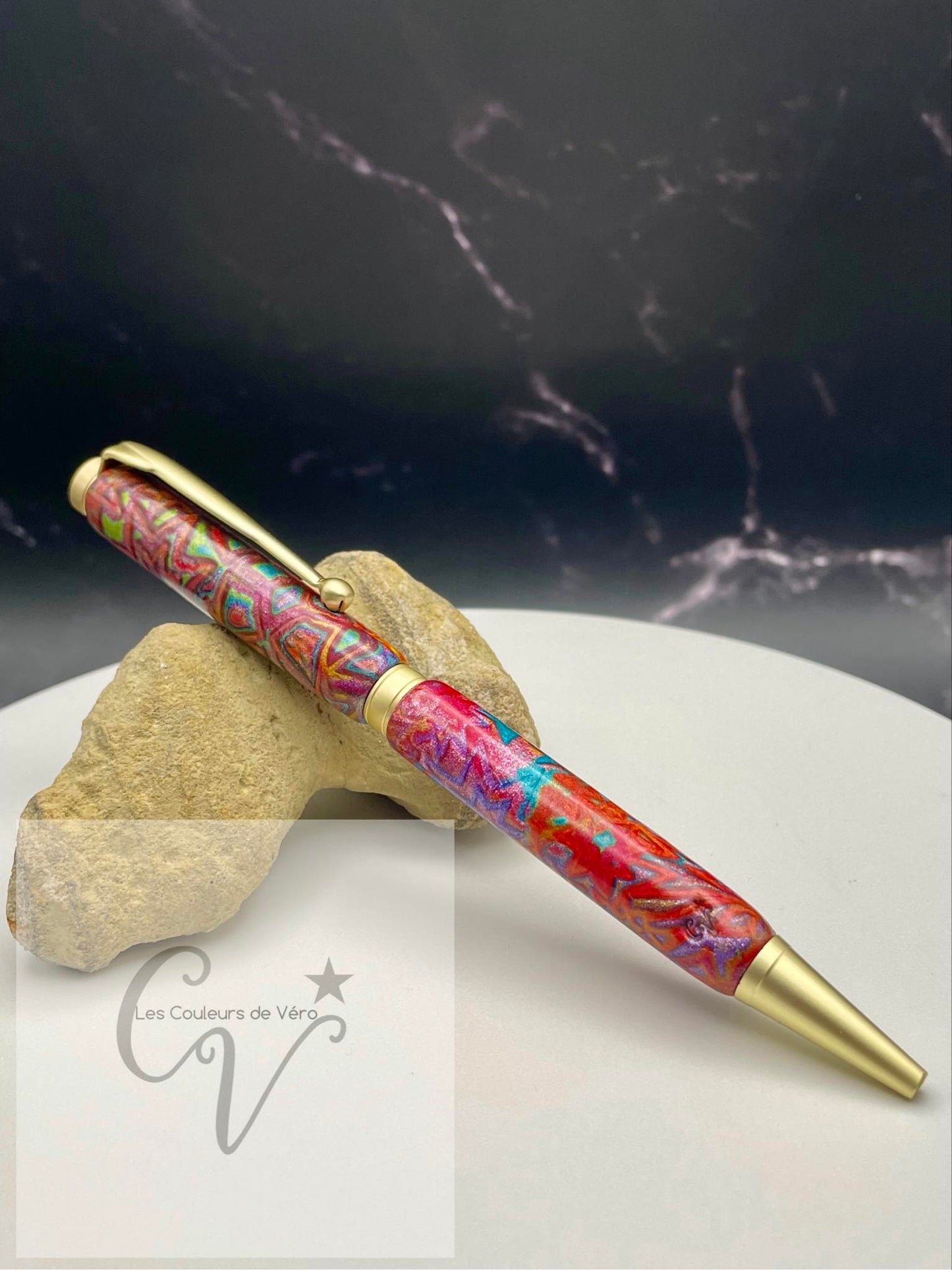 Slimline Slim Twist Collectible Ballpoint Pen; golden hearts