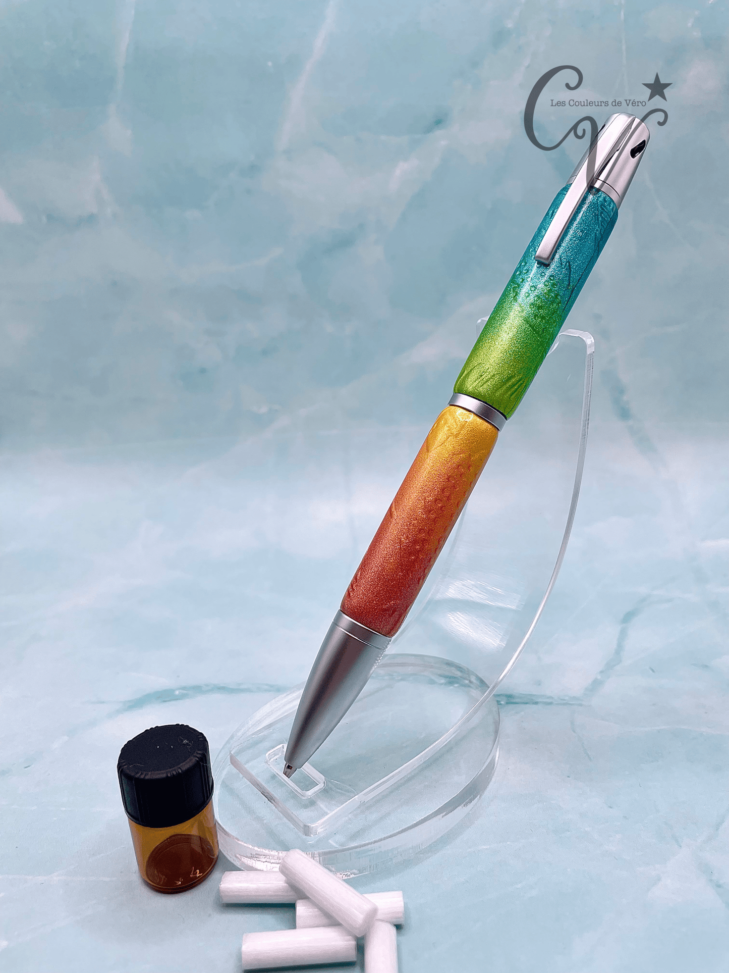 Stylo bille à torsion aromathérapie; Volée de plumes!