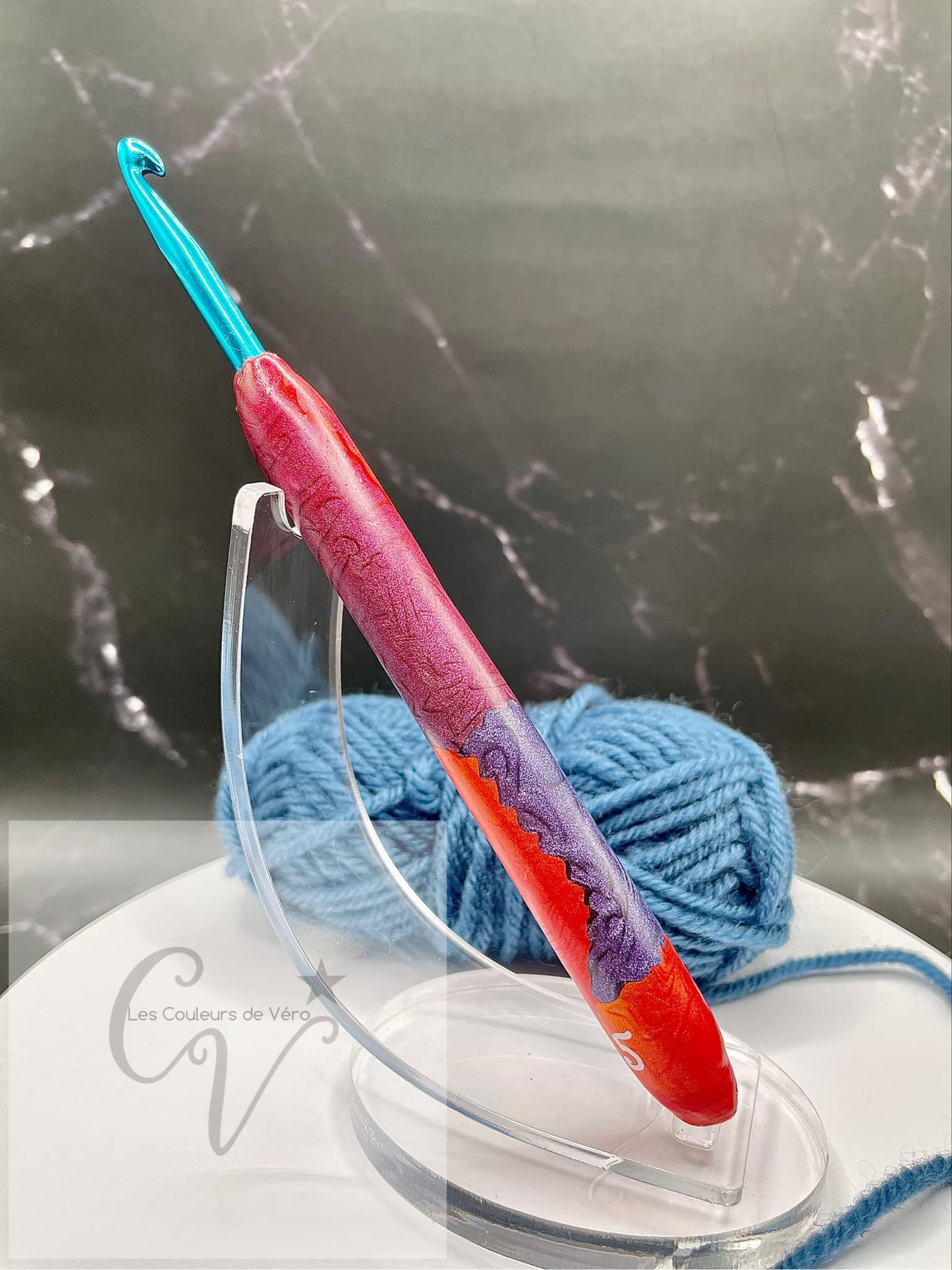 Crochet ergonomique; 5 mm confortable, léger et unique!