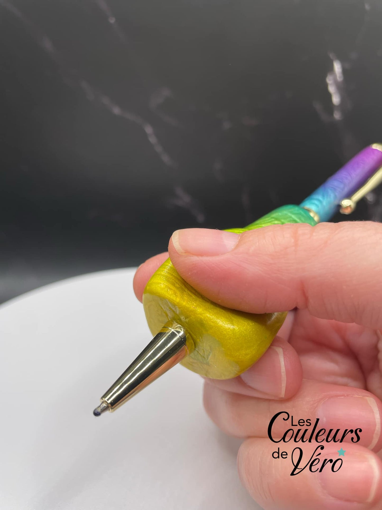 Ergonomic ballpoint pen, ergonomic writing, help for arthritis, osteoarthritis, fine dexterity etc.