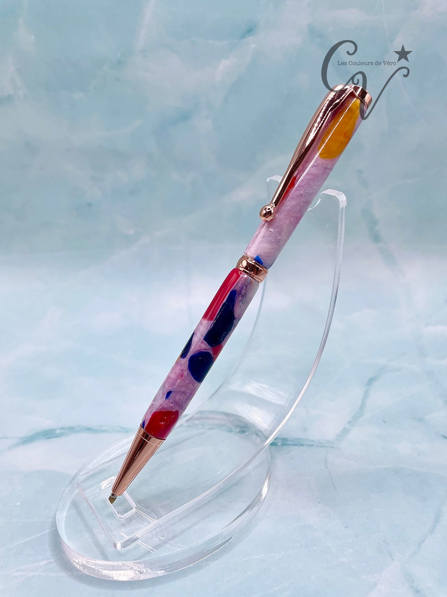 Slimline Slim Twist Collectible Ballpoint Pen; golden hearts