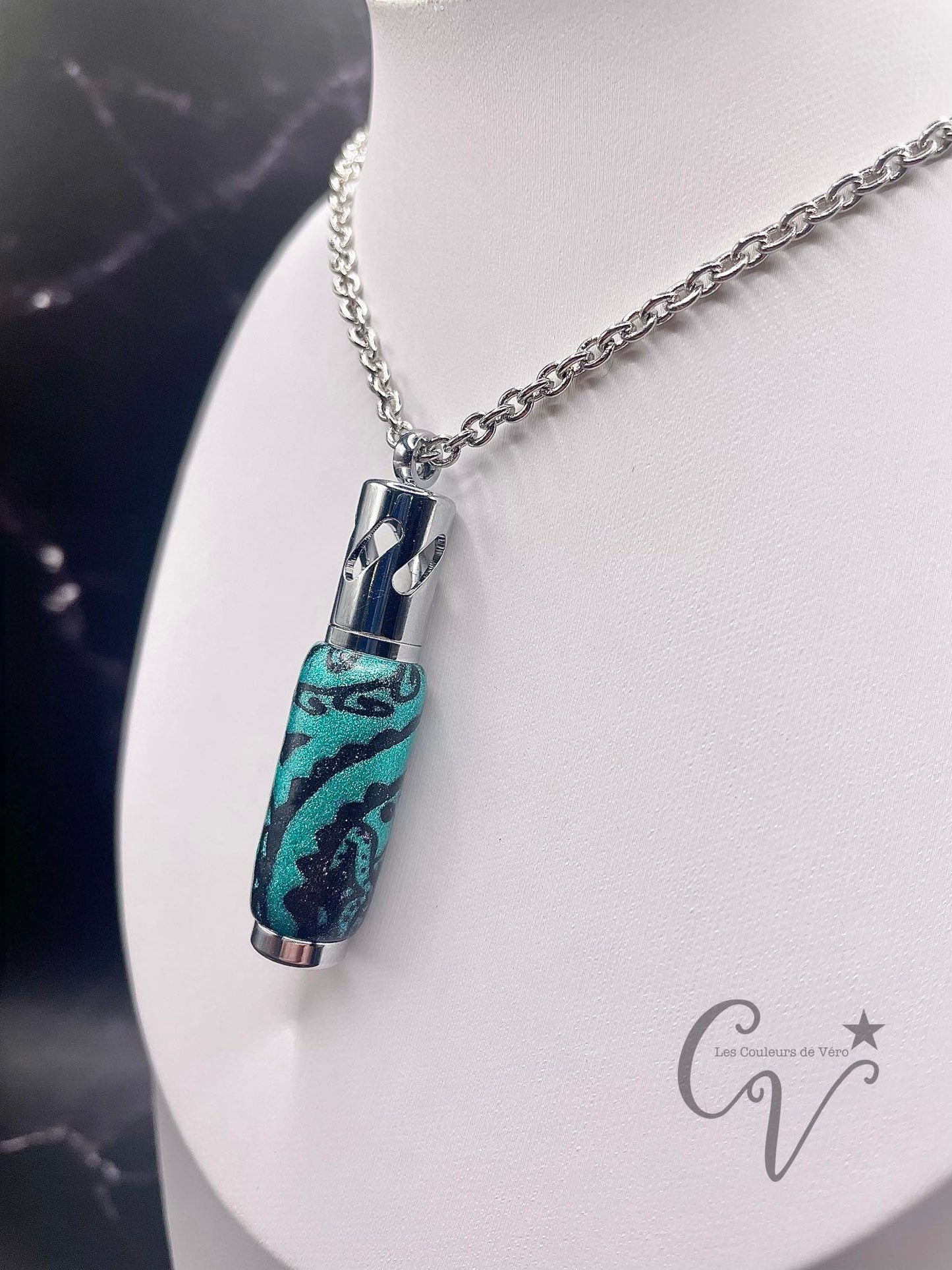 Collier d'aromathérapie; Petit, anti-stress, unique et réutilisable.