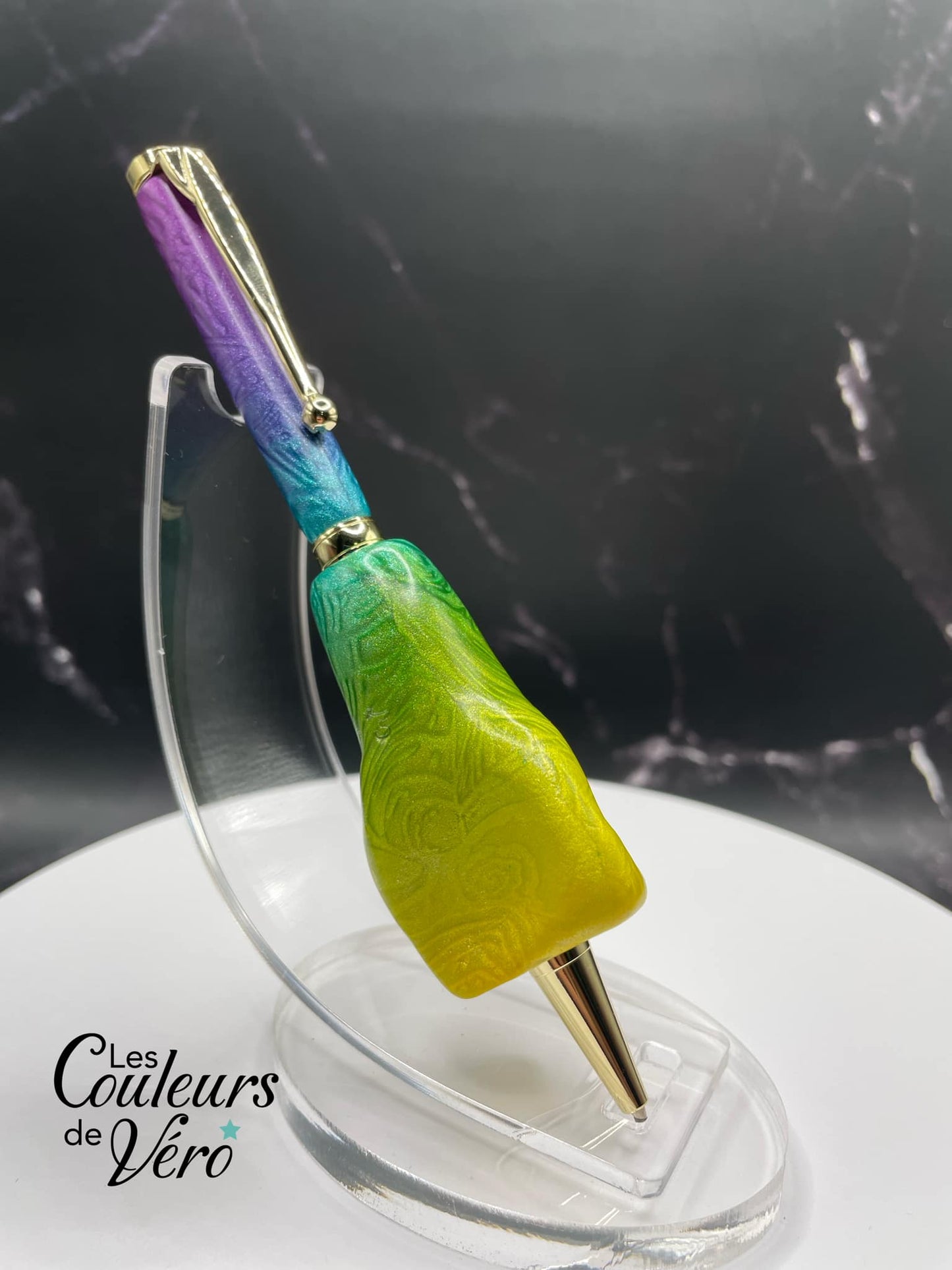 Ergonomic ballpoint pen, ergonomic writing, help for arthritis, osteoarthritis, fine dexterity etc.