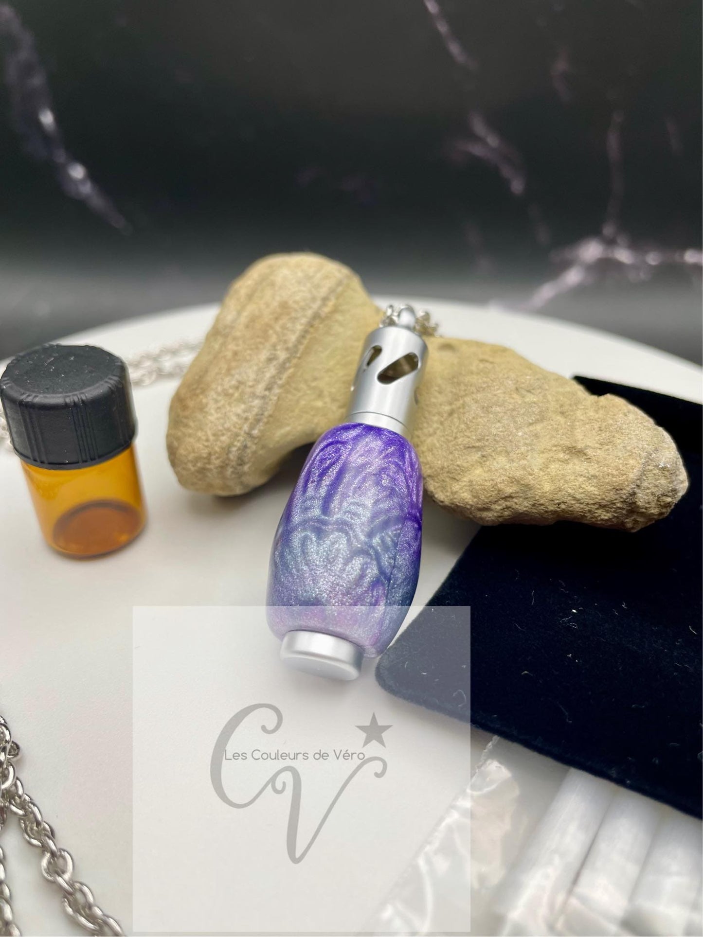 Collier d'aromathérapie; Petit, anti-stress, unique et réutilisable.