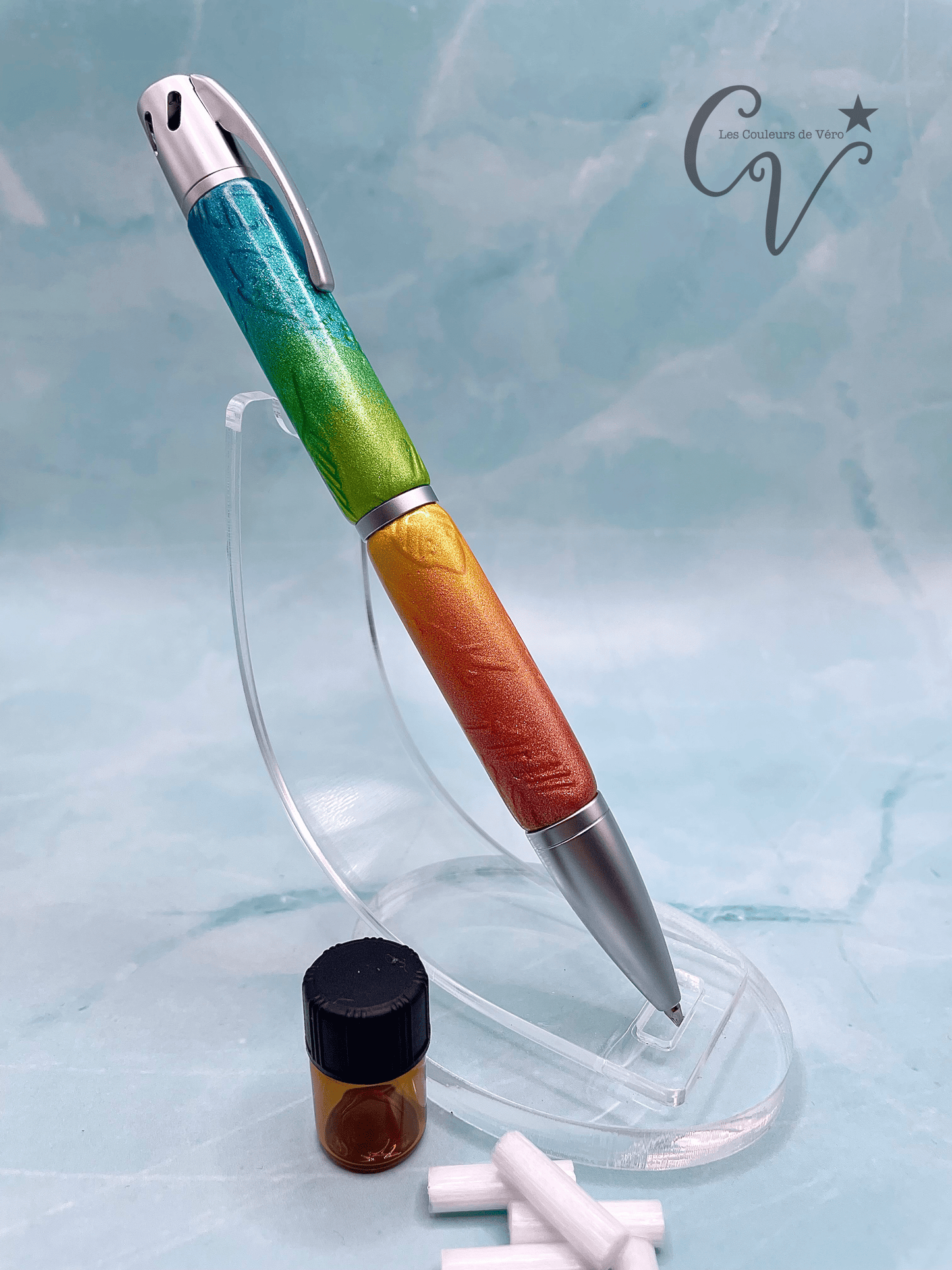 Stylo bille à torsion aromathérapie; Volée de plumes!