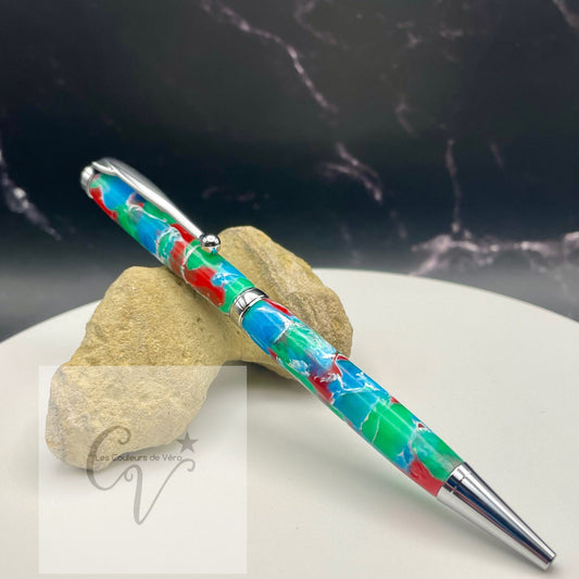 Le seul et unique exemplaire; Stylo bille twist durable, on peut changer l'encre! Un véritable Chef-d'œuvre!