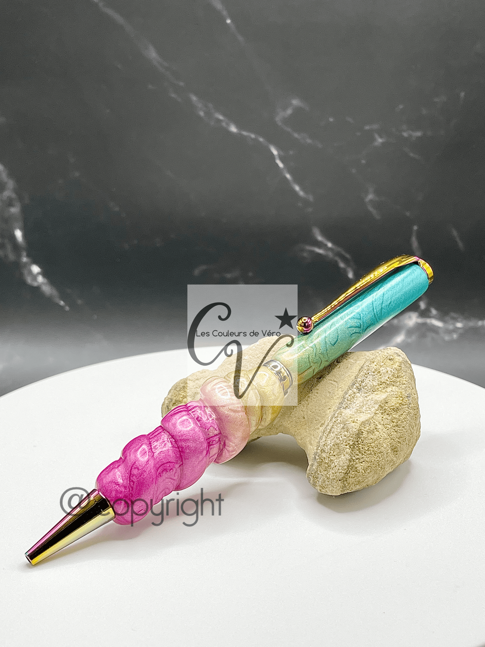 Stylo bille ergonomique, écriture ergonomique, aide pour arthrite, arthrose, dextérité fine etc