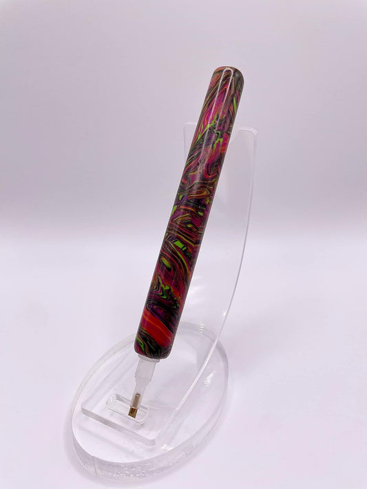 Stylet / crayon diamond painting; Très léger Fait main!
Ce stylet pour peinture en diamant, fait en pâte polymère est moulé à la main. D'une Durabilité et légerté incroyable.