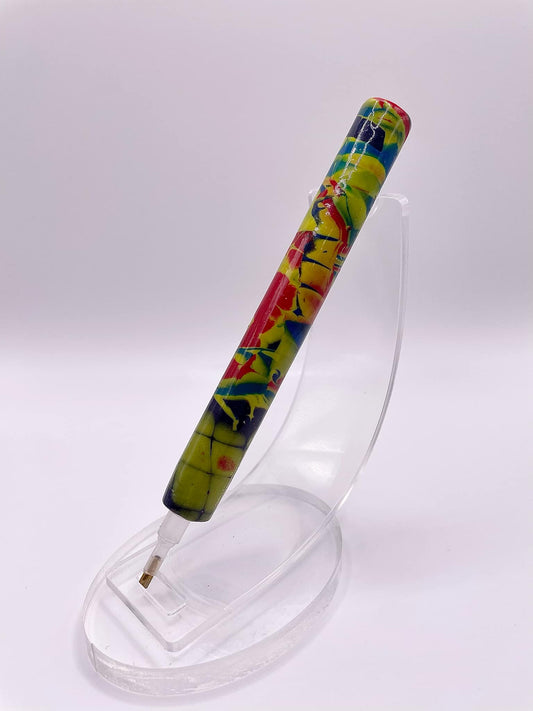 Stylet / crayon diamond painting; Très léger Fait main!
Ce stylet pour peinture en diamant, fait en pâte polymère est moulé à la main. D'une Durabilité et légerté incroyable.