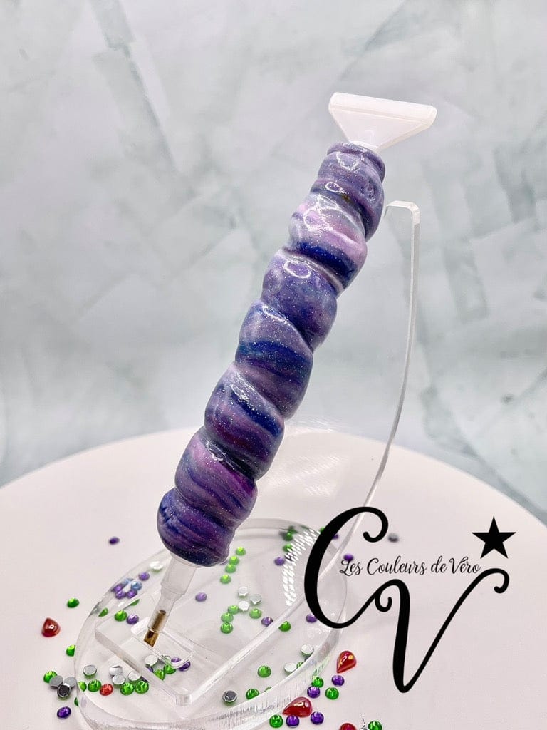 Ergonomic diamond painting stylus/pencil; Glittering tornado!