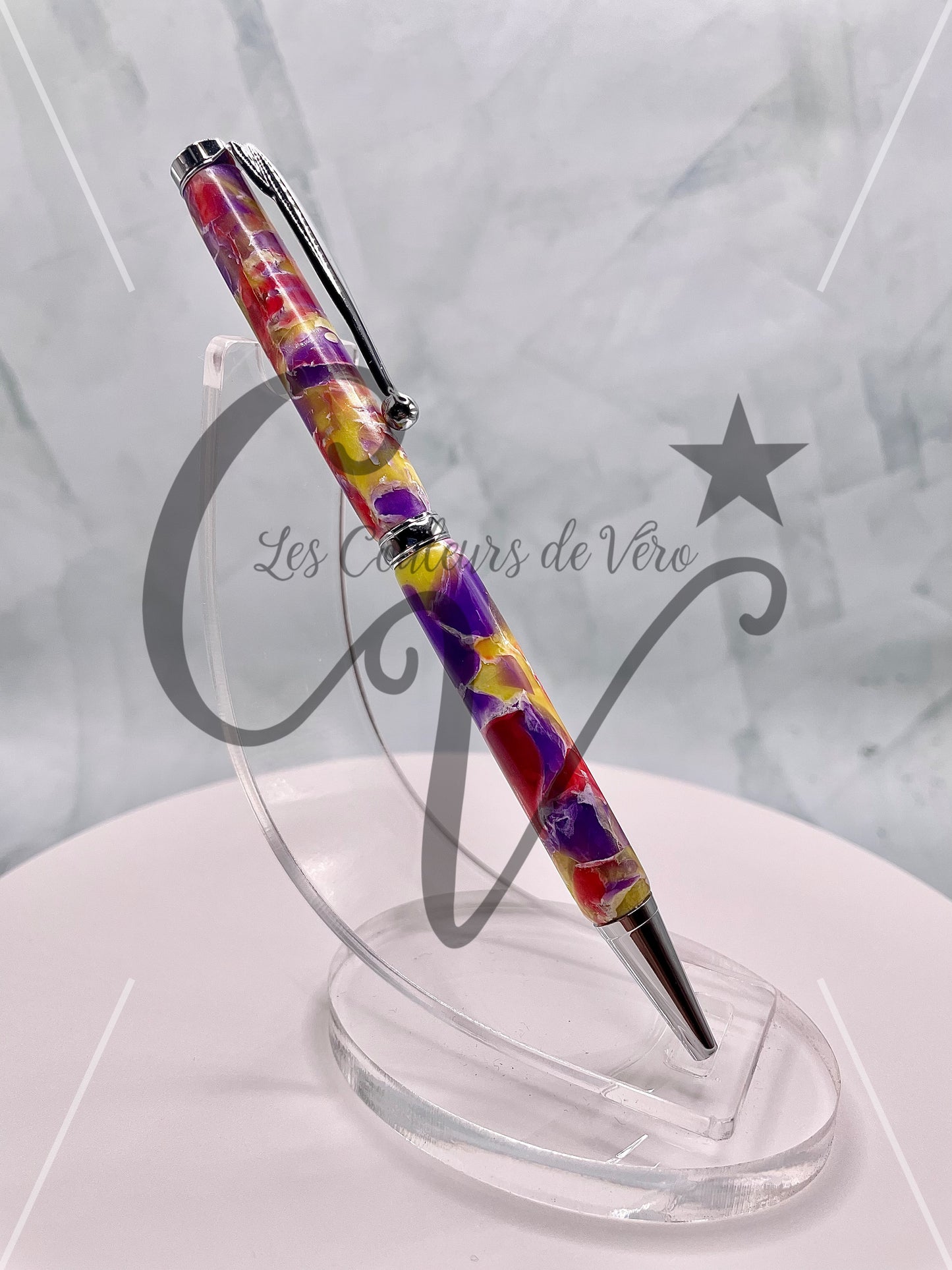 Stylo bille de collection à torsion mince Slimline, placage argent; Pierres précieuses brillantes!