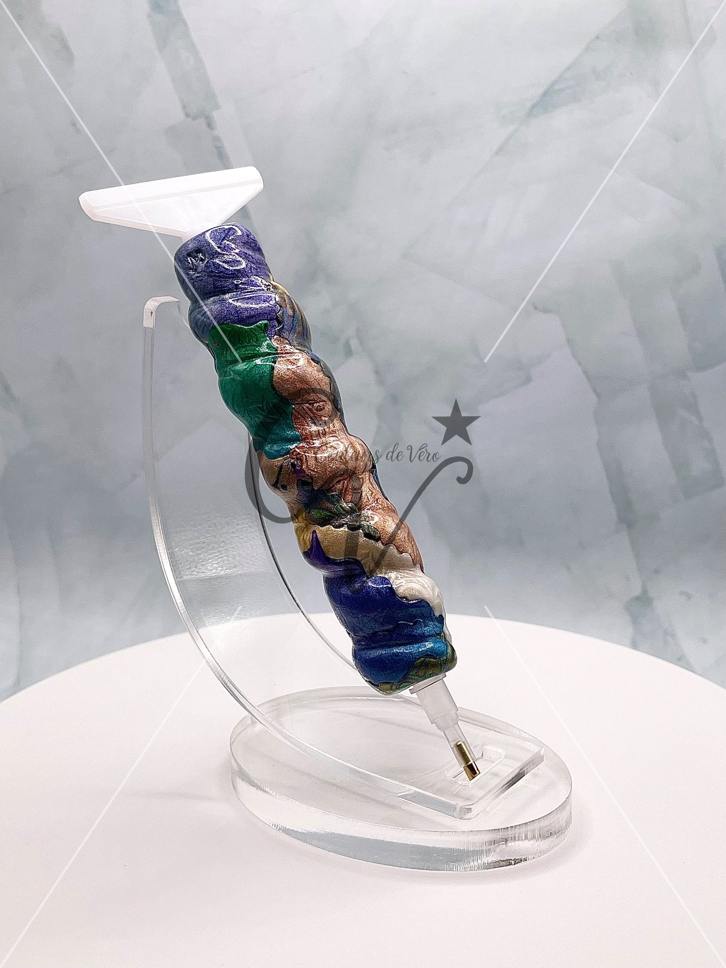 Ergonomic diamond painting stylus/pencil; Spiral heart passion!