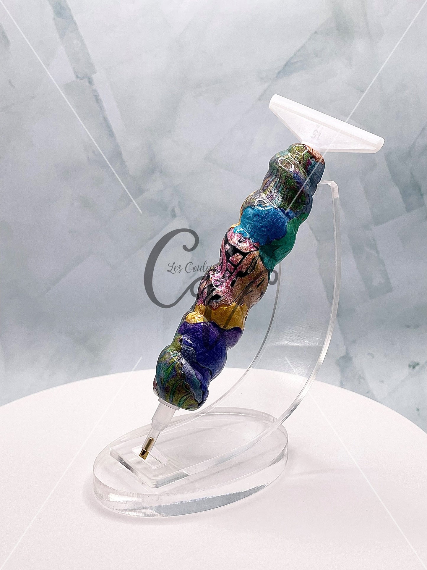 Ergonomic diamond painting stylus/pencil; Spiral heart passion!