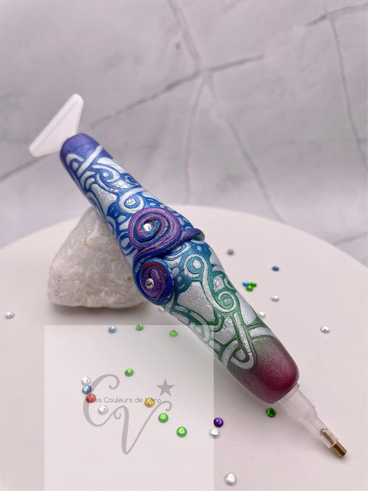 Stylet / crayon diamond painting ergonomique; Très léger, incassable, confortable, unique (non-reproduisable) Fait main!