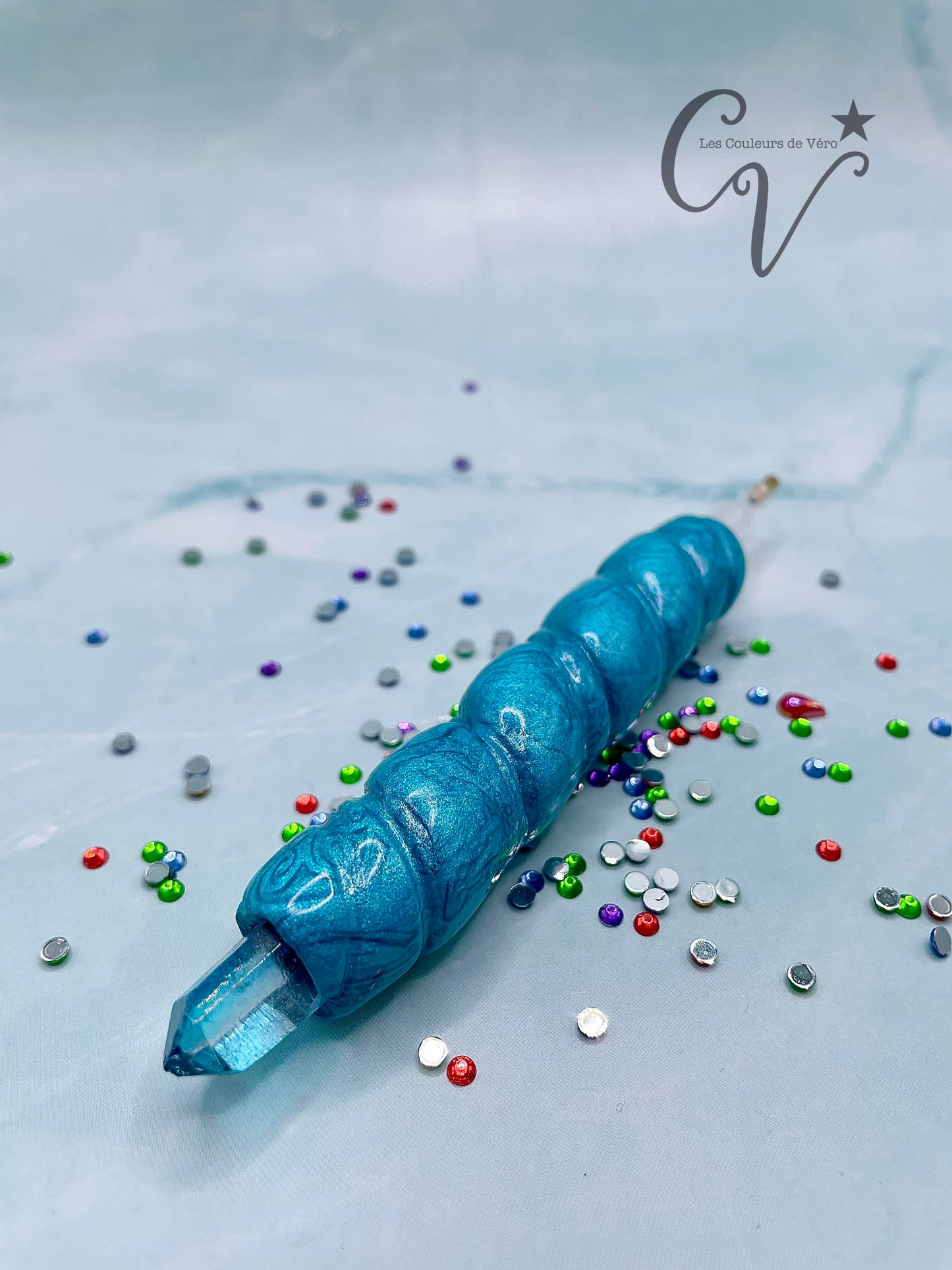 Stylet / crayon diamond painting ergonomique avec cristal; Océan de crystal! Très léger, incassable, confortable, unique (non-reproduisable) Fait main!