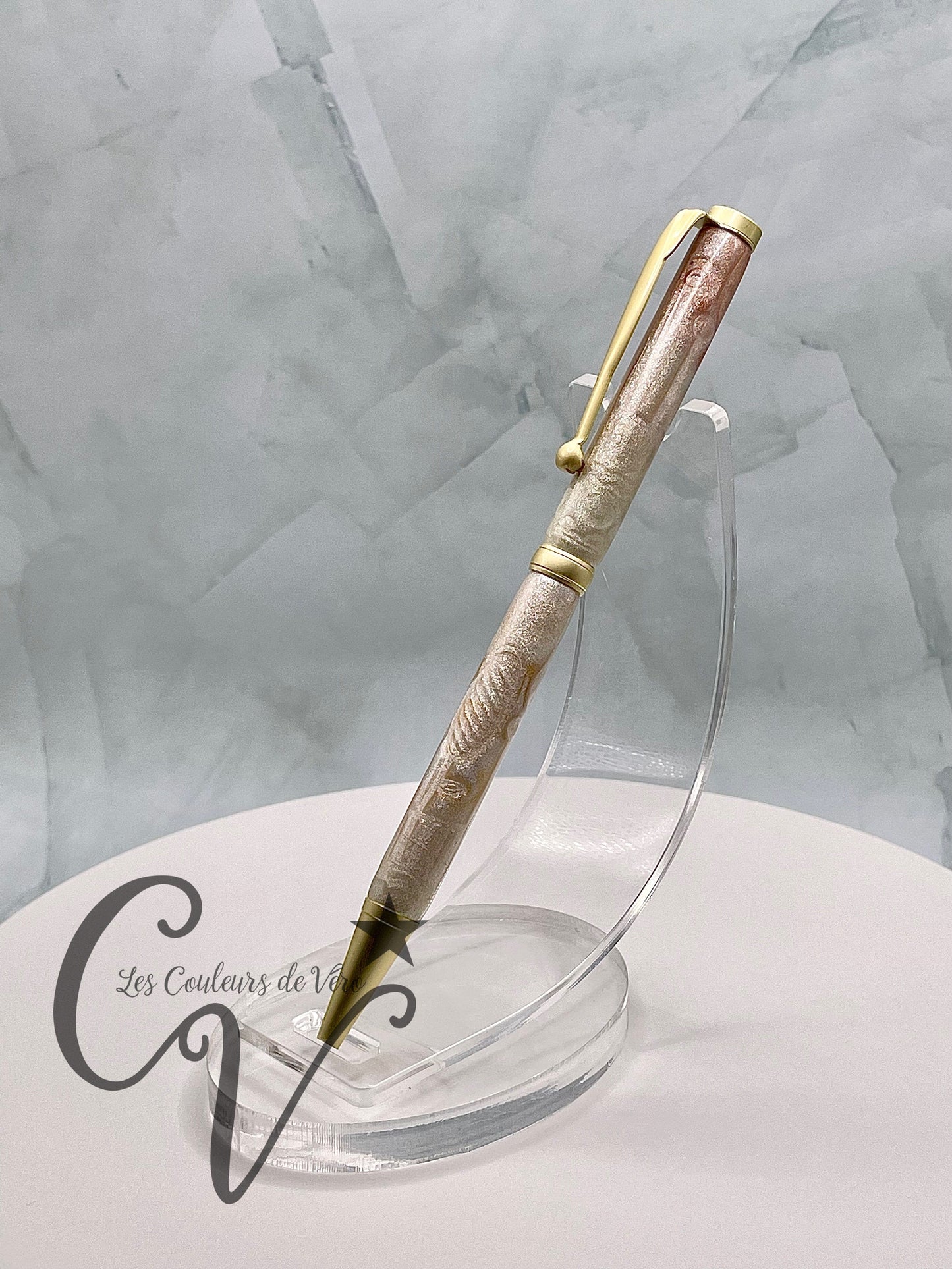 Slimline Slim Twist Collectible Ballpoint Pen; golden hearts