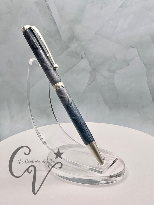 Slimline Slim Twist Collectible Ballpoint Pen; golden hearts