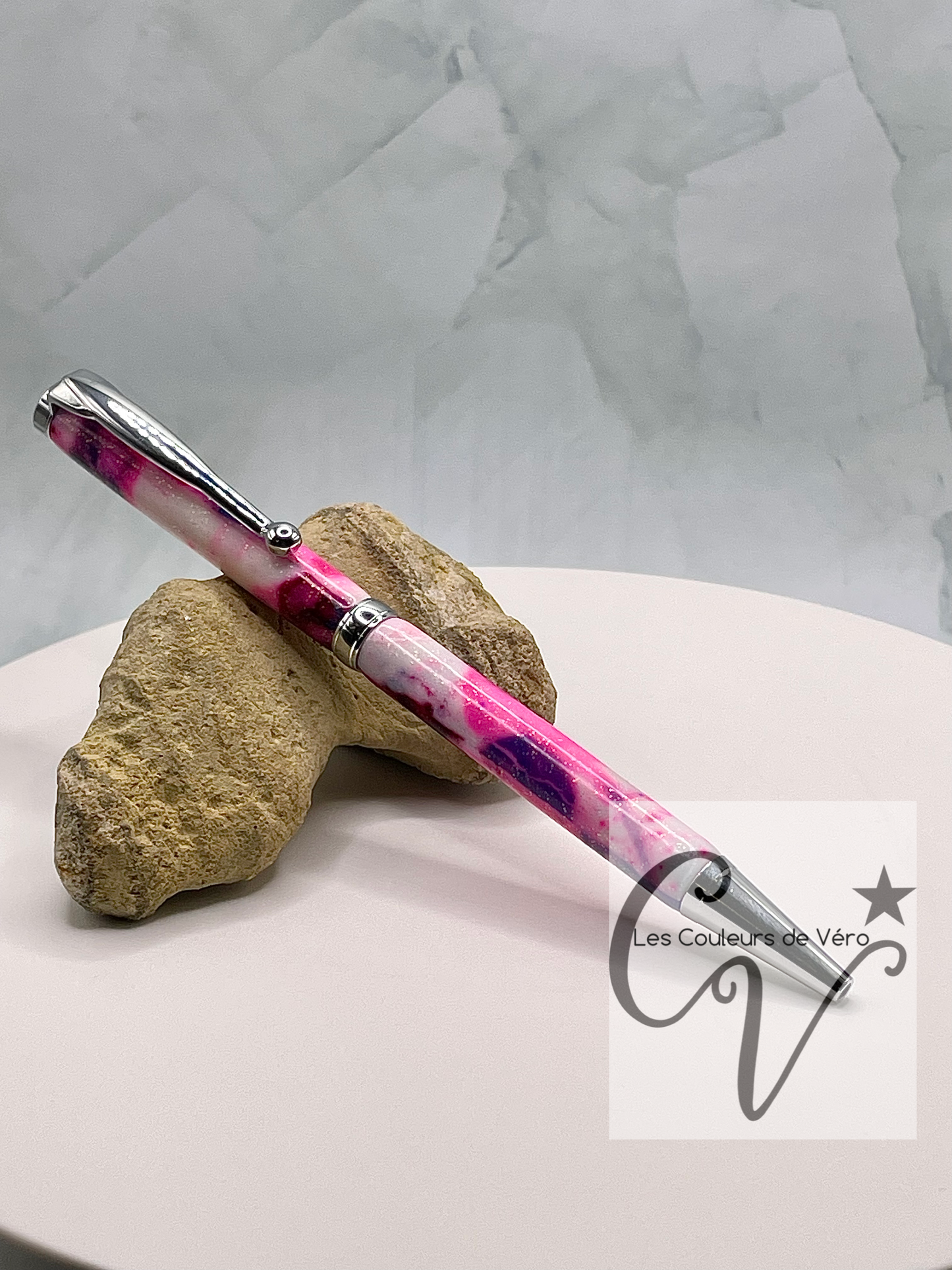 Slimline Thin Line Twist Collectible Ballpoint Pen; Intense pink painting!