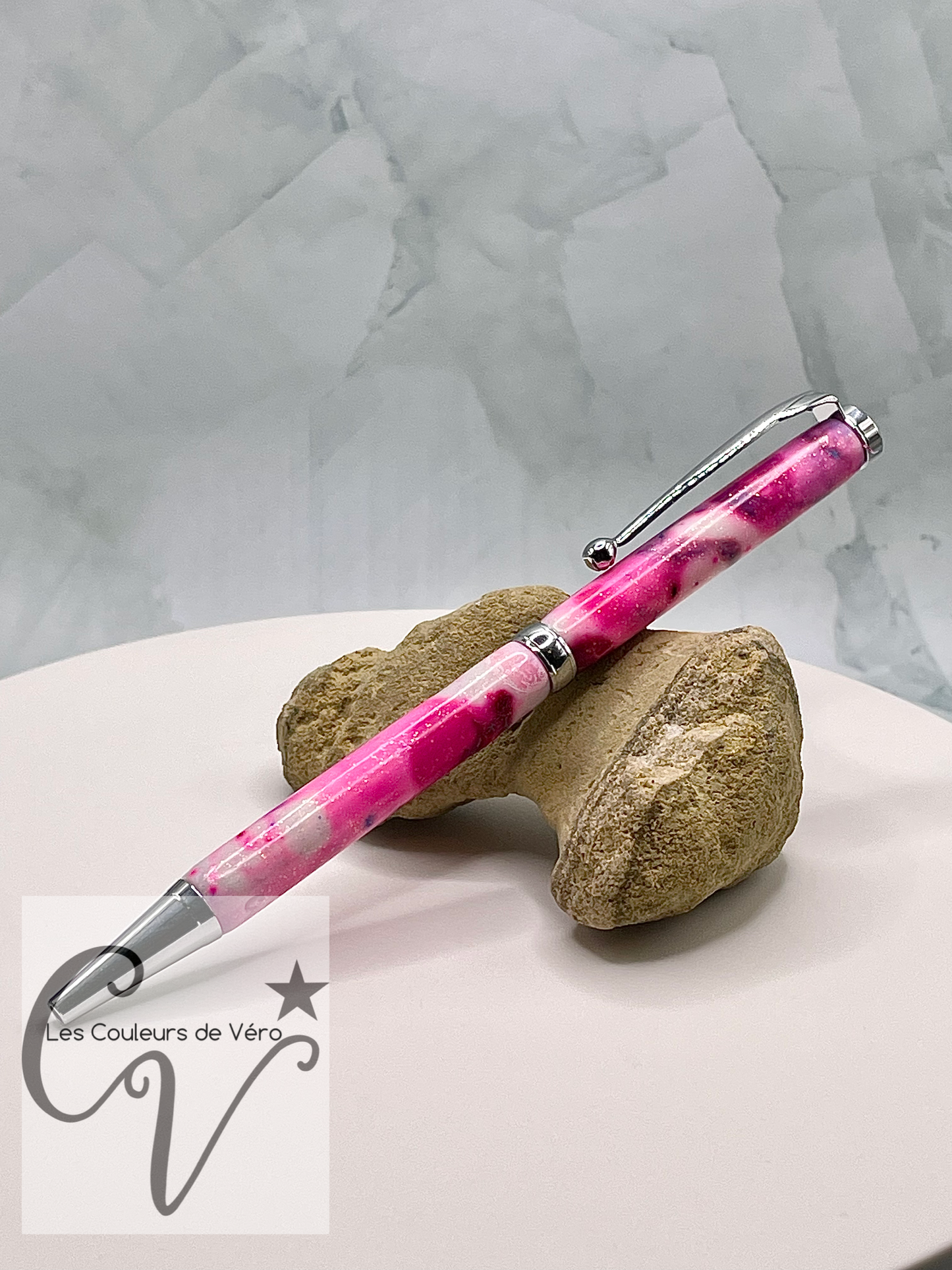 Slimline Thin Line Twist Collectible Ballpoint Pen; Intense pink painting!