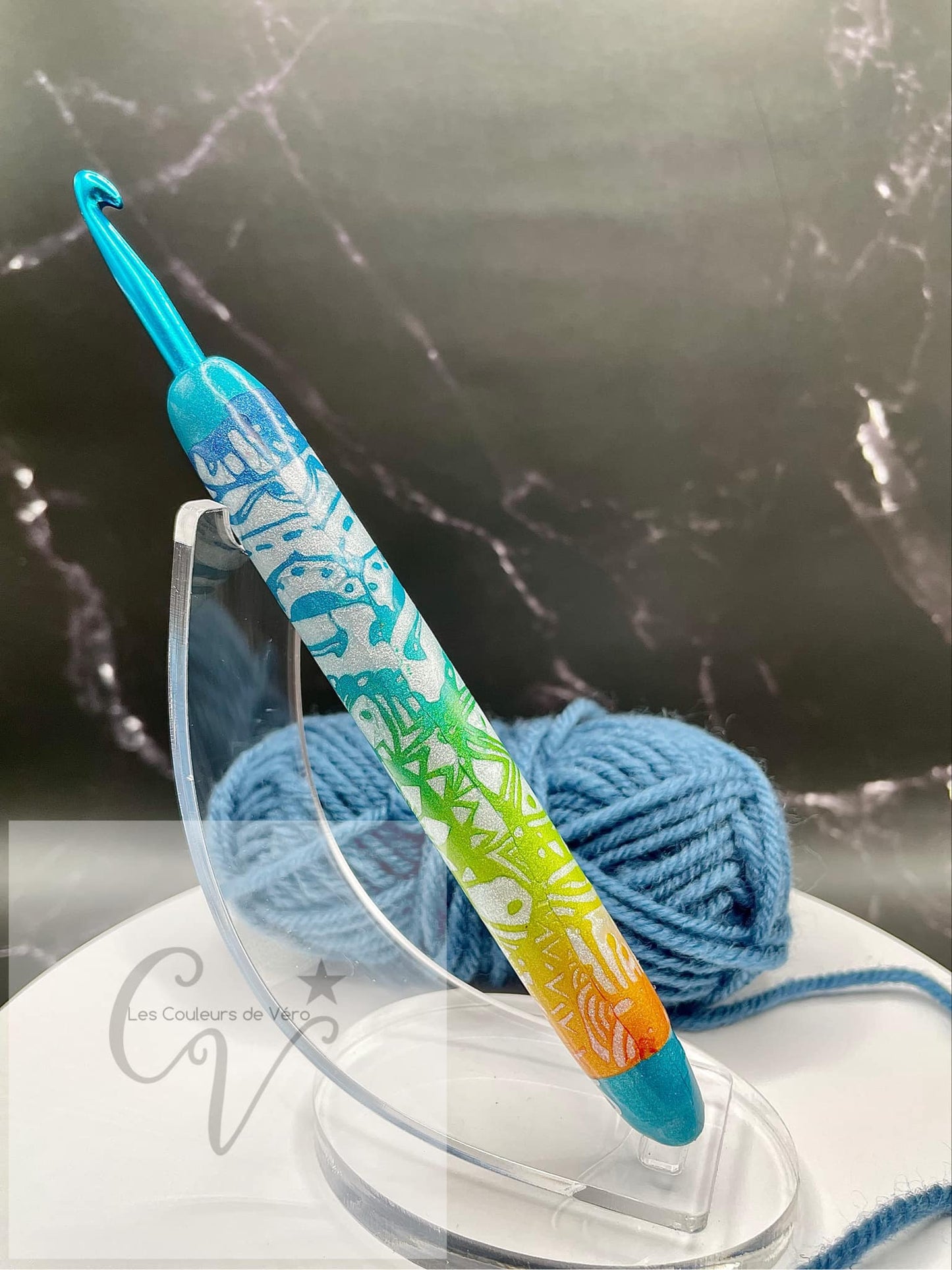 Crochet ergonomique; 5 mm confortable, léger et unique!