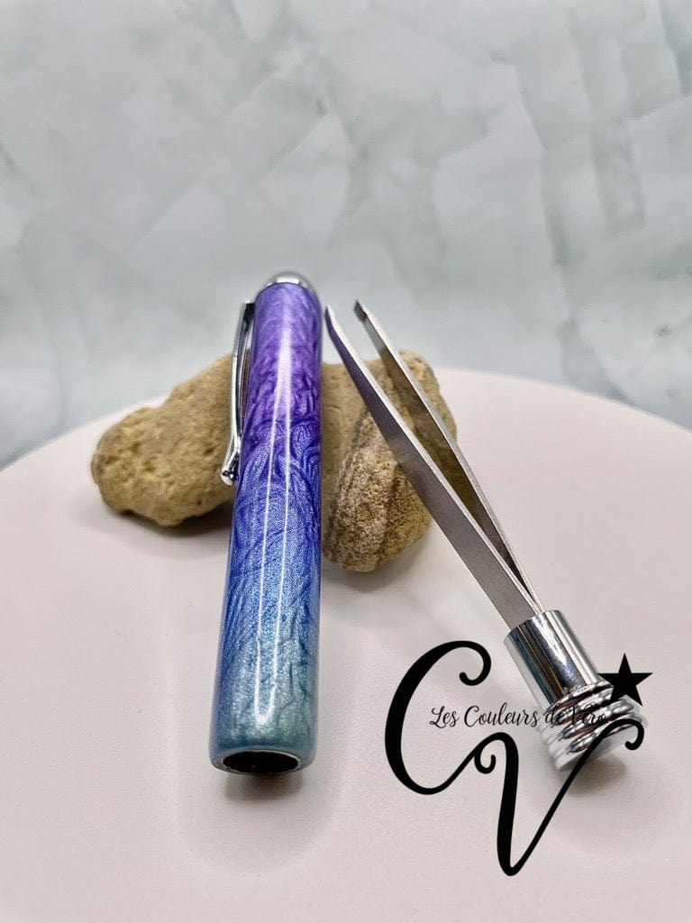 Tweezers, eyebrows; Mountain flowers!