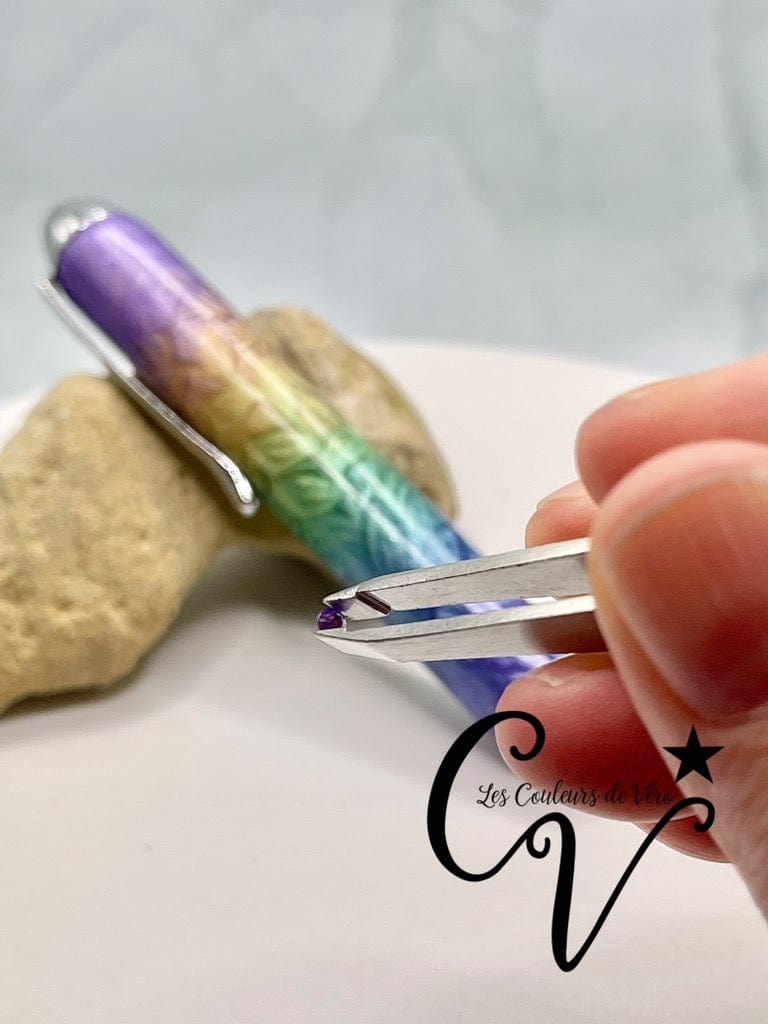 Tweezers, eyebrows; Dazzling flowers!