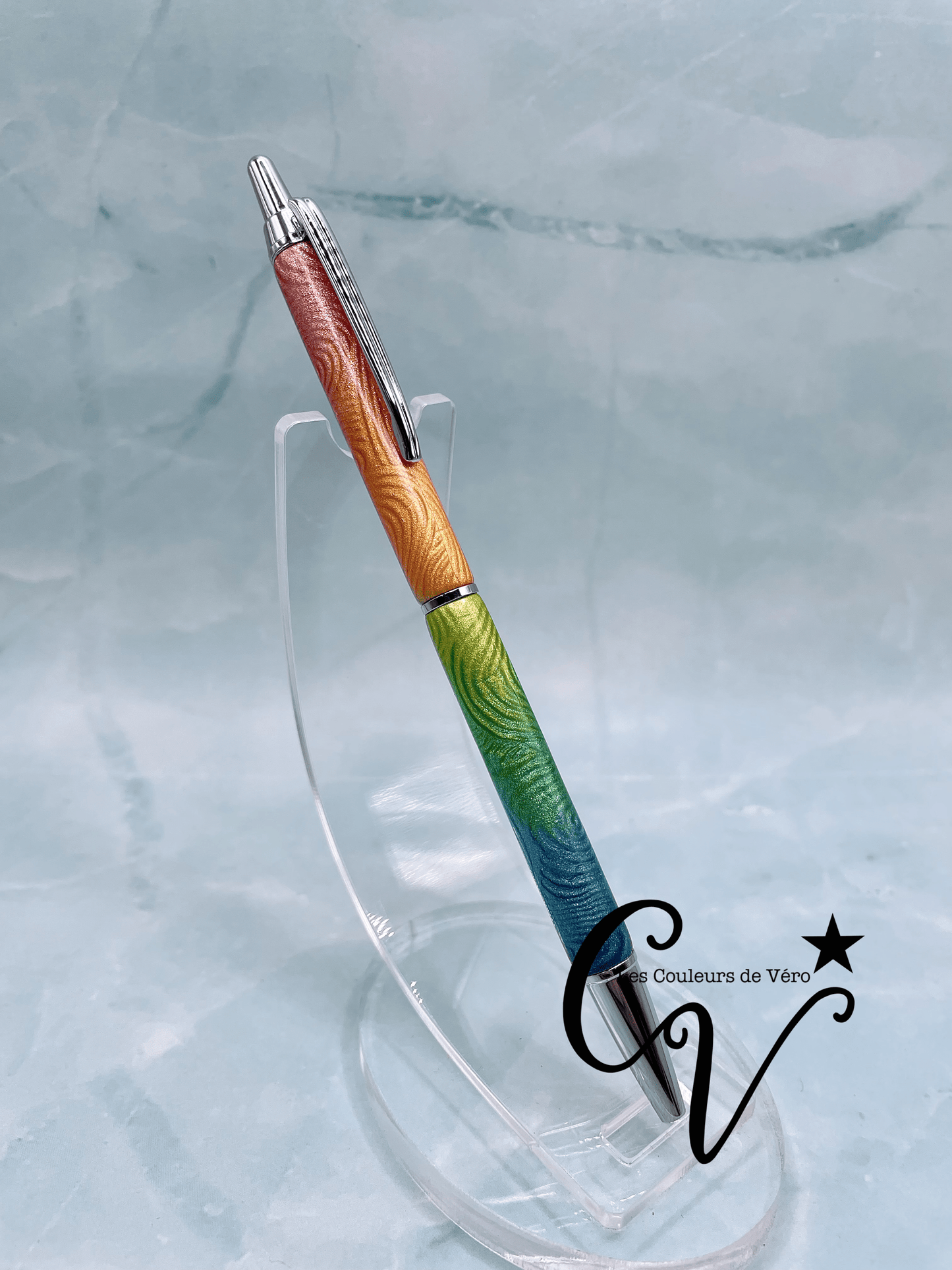 Stylo bille rétractable click Groove; Spirales de brillance!