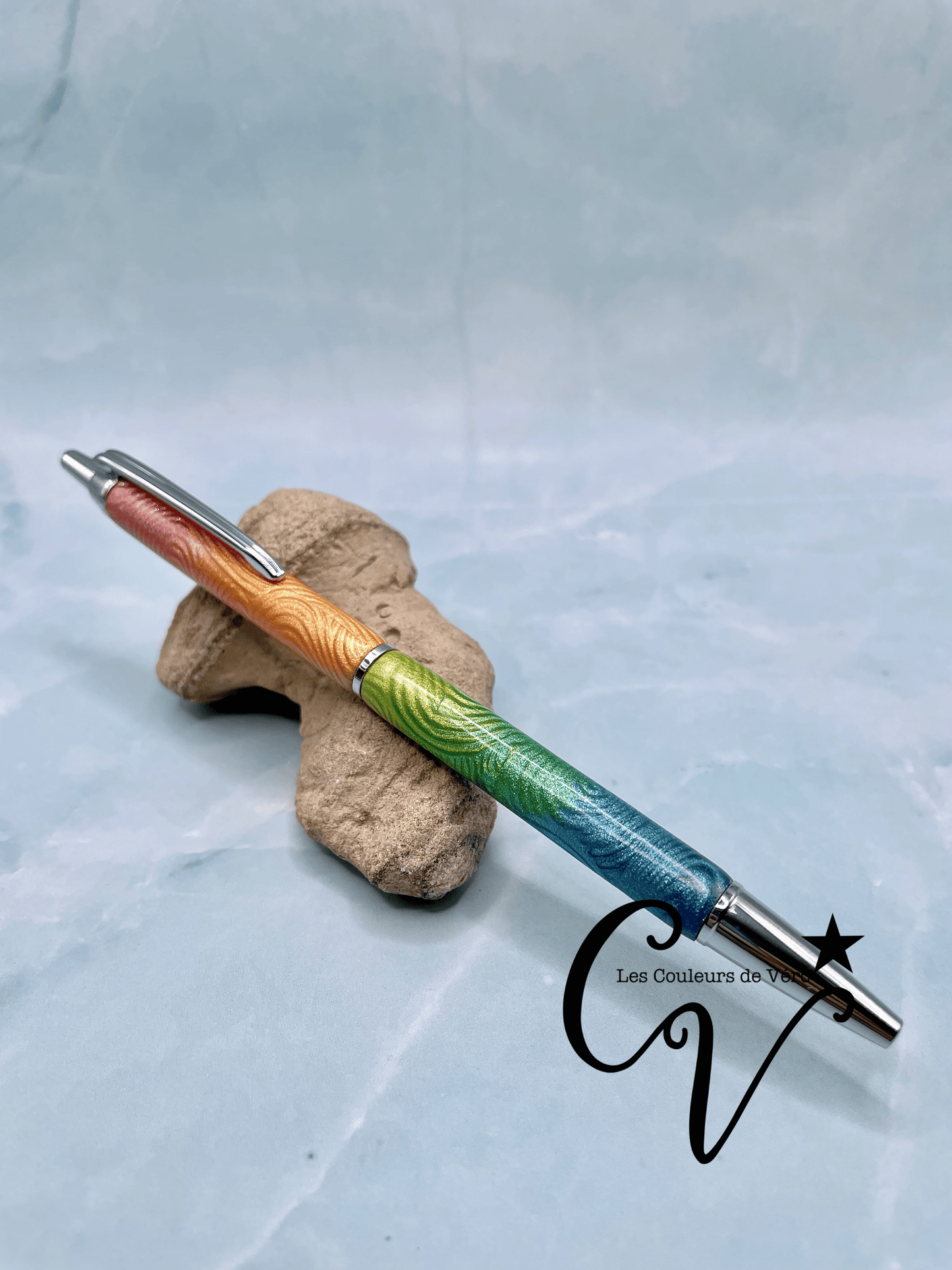 Stylo bille rétractable click Groove; Spirales de brillance!