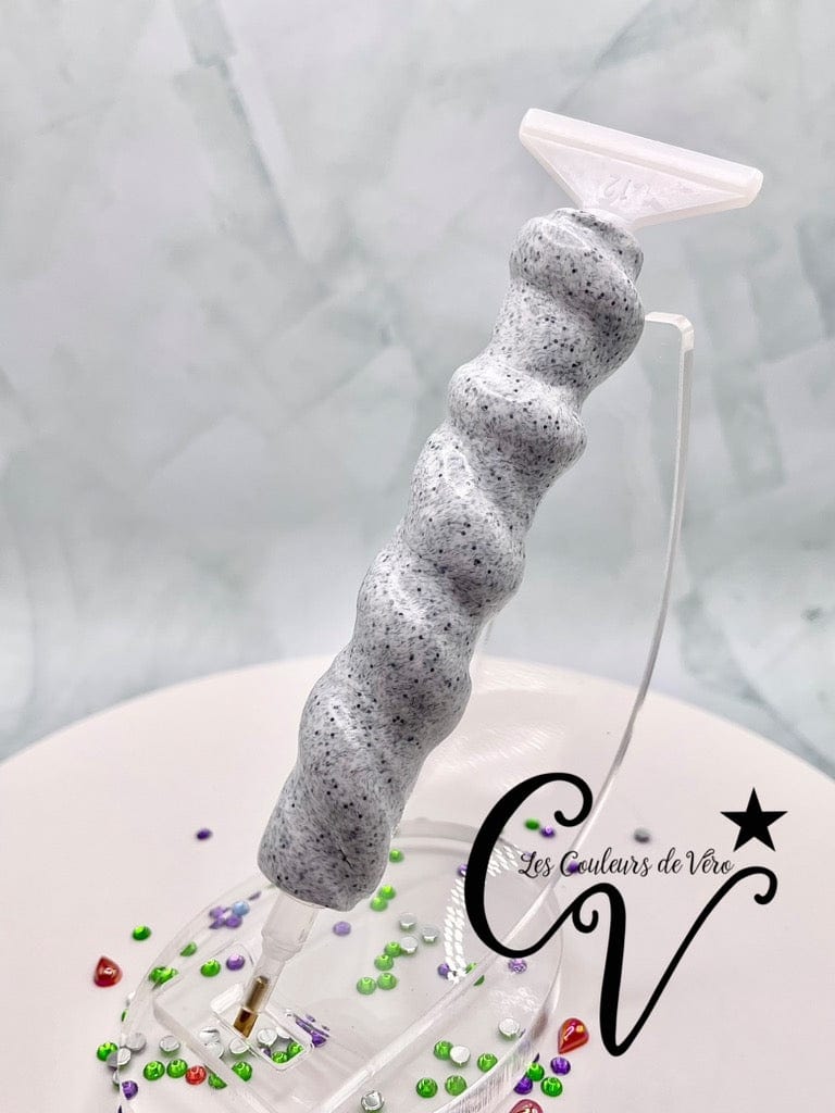 Ergonomic diamond painting stylus/pencil; Simply pretty! Very light, unbreakable, comfortable, unique (non-reproducible) Handmade!