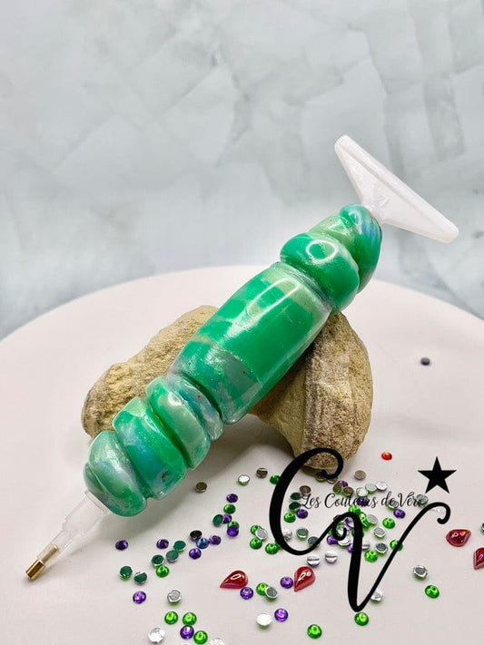Ergonomic diamond painting stylus/pencil; Emerald Stone Pattern!