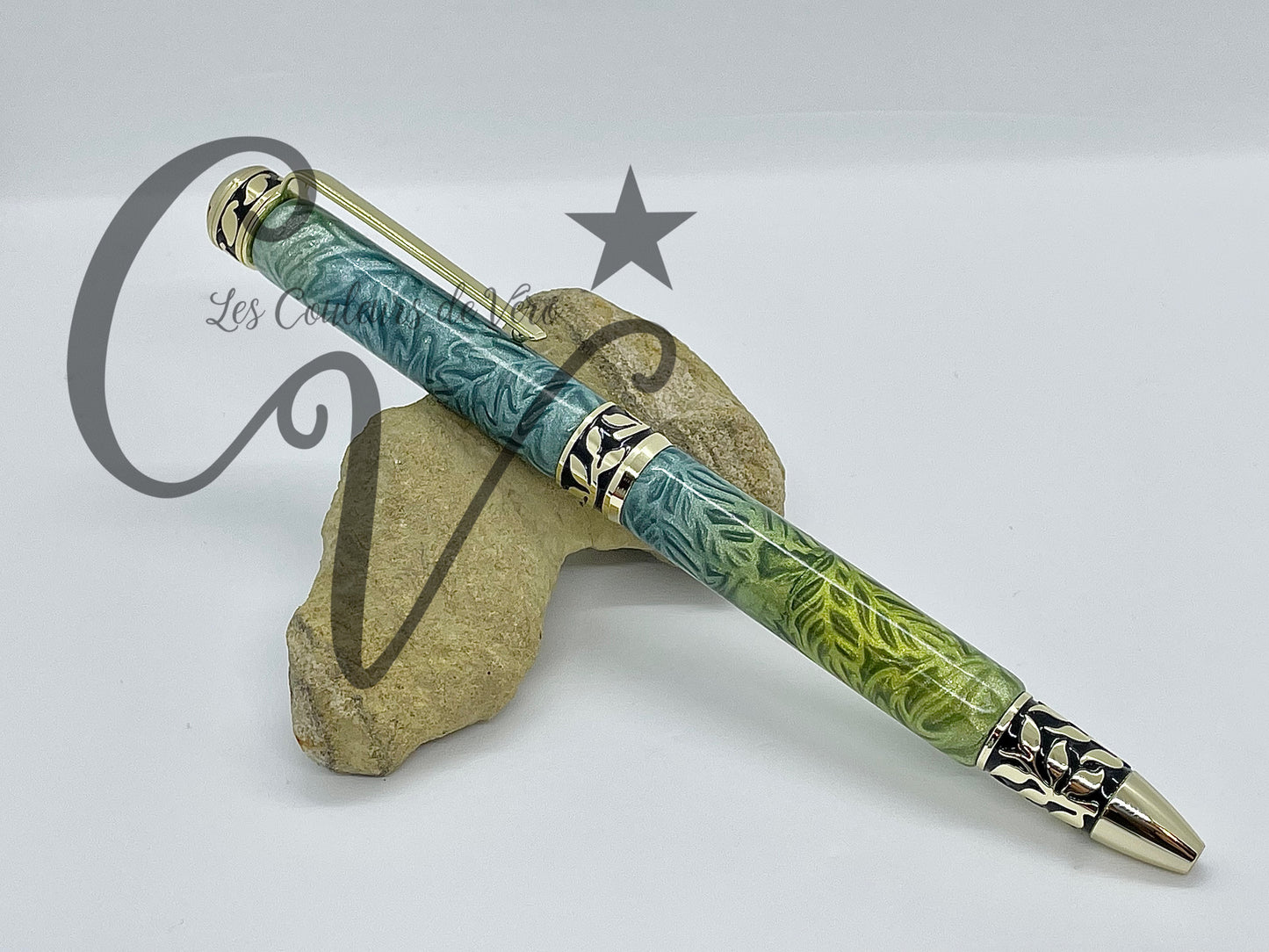 Stylo bille de collection à torsion Or 24K; Feuillage enchanté!