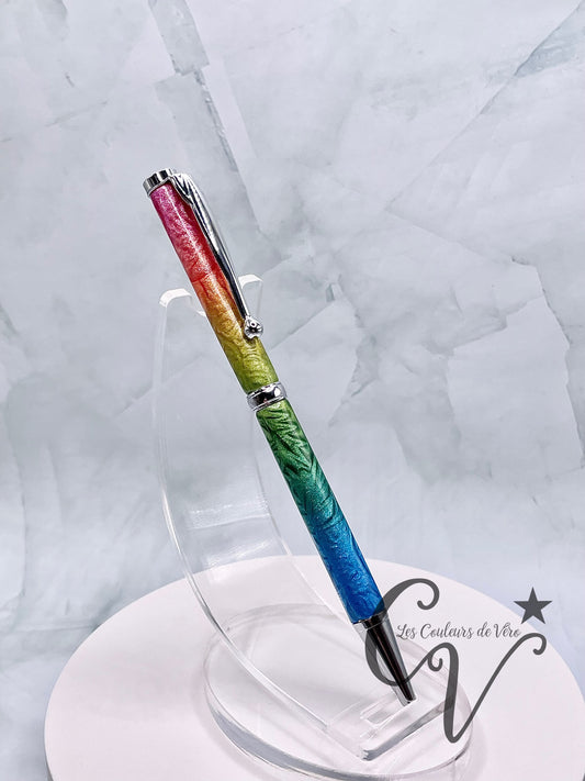 Slimline Slim Twist Collectible Ballpoint Pen; golden hearts