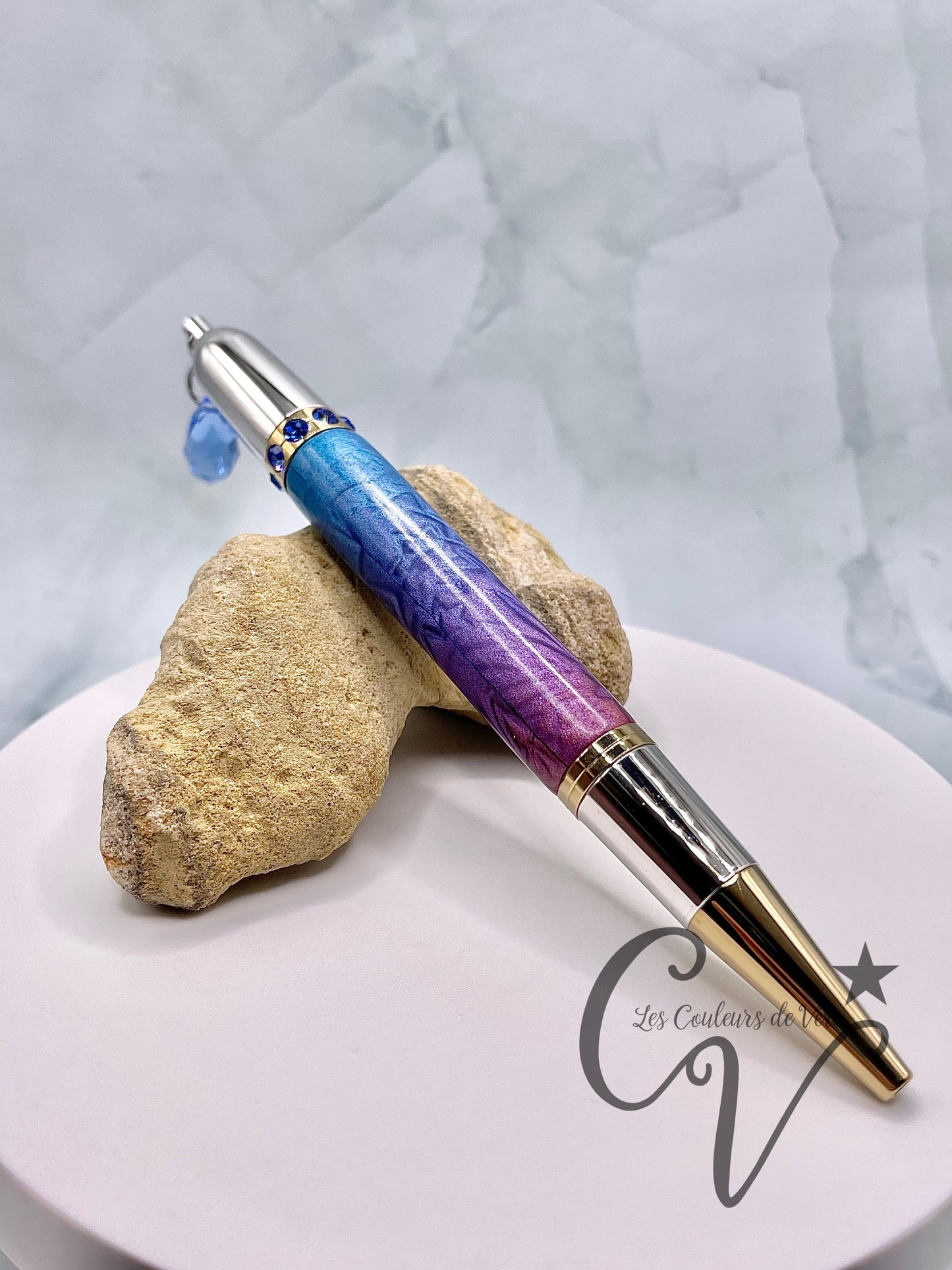 Charme de Diva collectible ballpoint pen; Flash of mandalas!