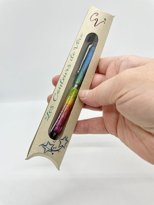 Windowed gift box, with Les Couleurs de Véro logo, recyclable beige sand color,