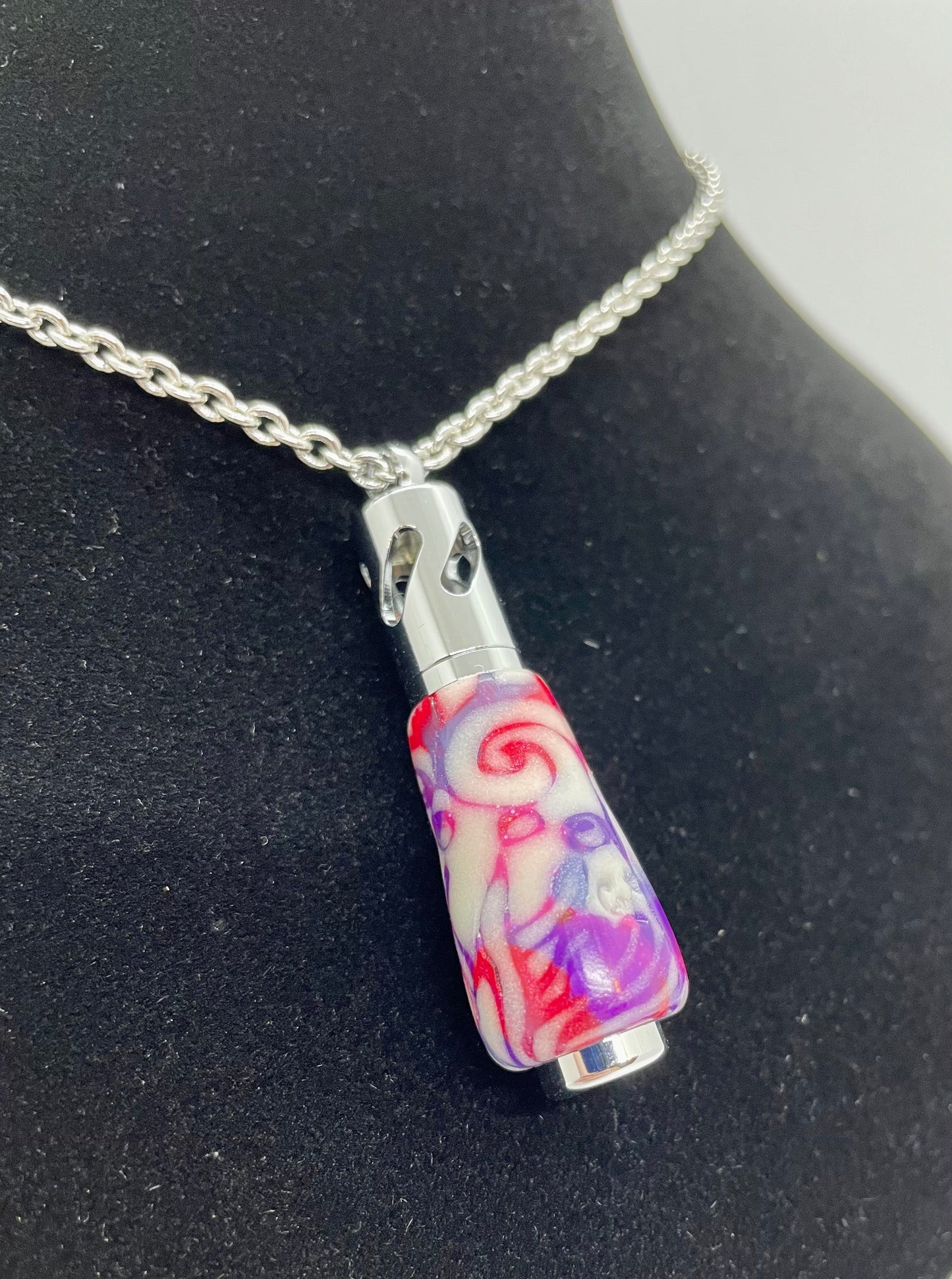 aromatherapy necklace; Ocean vision (glow in the dark)